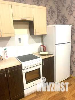 Студия квартира, посуточно, 30м2, 5/8 этаж