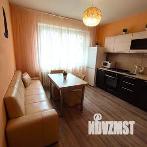 1-к квартира, посуточно, 40м2, 5/10 этаж