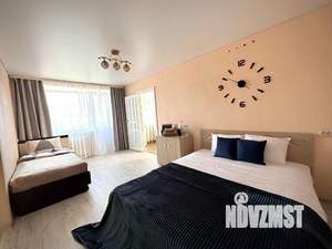 2-к квартира, посуточно, 43м2, 1/1 этаж