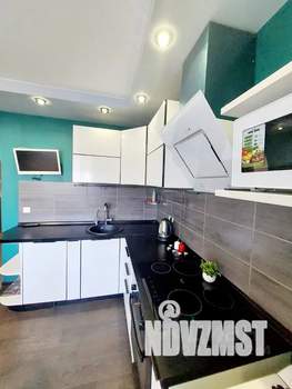 1-к квартира, посуточно, 40м2, 2/15 этаж