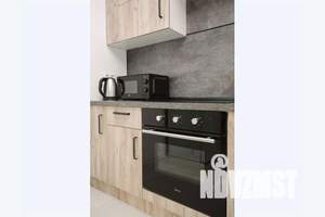 1-к квартира, посуточно, 38м2, 12/18 этаж