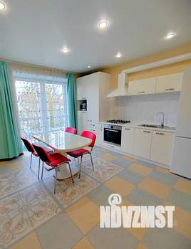 2-к квартира, на длительный срок, 82м2, 2/4 этаж