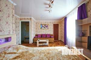 1-к квартира, посуточно, 36м2, 1/1 этаж