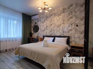 1-к квартира, посуточно, 40м2, 1/10 этаж