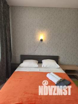 2-к квартира, посуточно, 40м2, 3/5 этаж