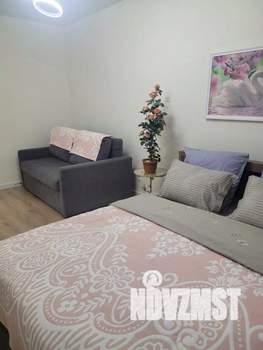 1-к квартира, посуточно, 42м2, 1/1 этаж