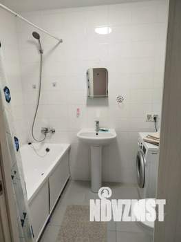 1-к квартира, посуточно, 40м2, 6/17 этаж