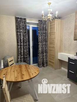 1-к квартира, посуточно, 42м2, 1/1 этаж