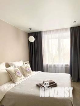 2-к квартира, посуточно, 50м2, 4/10 этаж