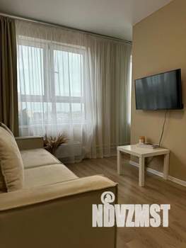 1-к квартира, посуточно, 37м2, 1/1 этаж