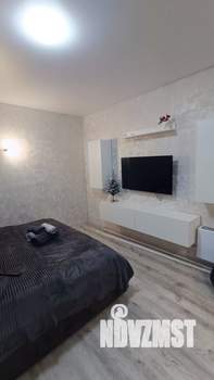 Студия квартира, посуточно, 35м2, 7/9 этаж