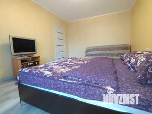 1-к квартира, посуточно, 32м2, 1/10 этаж