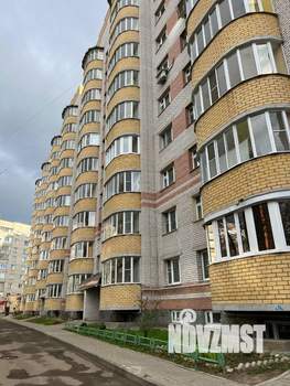 3-к квартира, на длительный срок, 105м2, 1/10 этаж