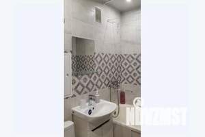 1-к квартира, посуточно, 33м2, 3/5 этаж