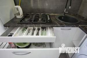 1-к квартира, посуточно, 35м2, 1/1 этаж