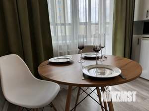 1-к квартира, посуточно, 40м2, 4/10 этаж