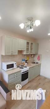 1-к квартира, посуточно, 38м2, 2/10 этаж