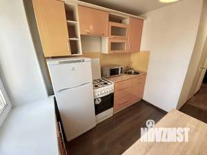 1-к квартира, посуточно, 33м2, 4/9 этаж