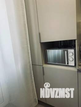 1-к квартира, посуточно, 40м2, 1/3 этаж