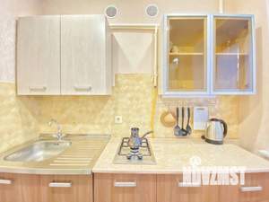 1-к квартира, посуточно, 46м2, 1/1 этаж
