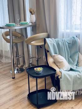 Студия квартира, посуточно, 28м2, 5/17 этаж