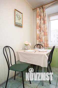 1-к квартира, посуточно, 32м2, 6/9 этаж