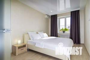 2-к квартира, посуточно, 60м2, 3/3 этаж