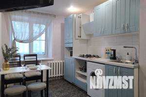 2-к квартира, посуточно, 49м2, 1/9 этаж