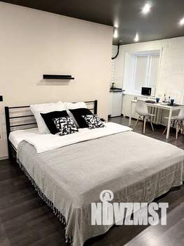 Студия квартира, посуточно, 30м2, 1/5 этаж