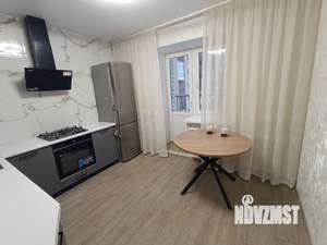 1-к квартира, на длительный срок, 37м2, 4/10 этаж