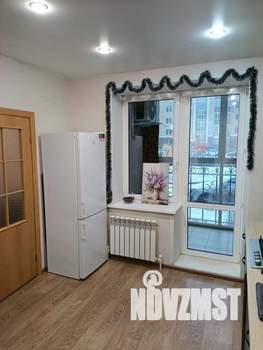 1-к квартира, посуточно, 43м2, 1/1 этаж