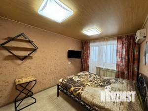 1-к квартира, посуточно, 40м2, 5/5 этаж