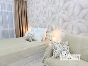 1-к квартира, посуточно, 42м2, 6/9 этаж