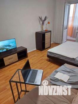1-к квартира, посуточно, 38м2, 1/1 этаж