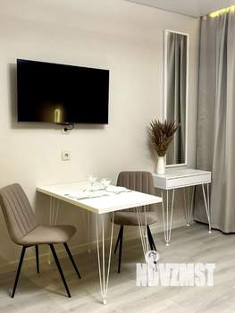 Студия квартира, посуточно, 30м2, 4/9 этаж