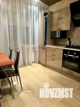 1-к квартира, посуточно, 43м2, 5/6 этаж