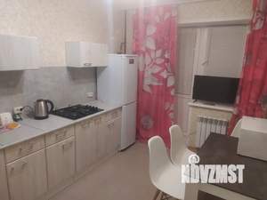 1-к квартира, посуточно, 40м2, 1/5 этаж