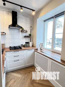 Студия квартира, посуточно, 33м2, 1/4 этаж