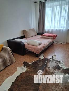 1-к квартира, посуточно, 42м2, 8/10 этаж