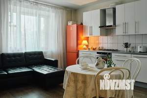 1-к квартира, посуточно, 61м2, 5/8 этаж