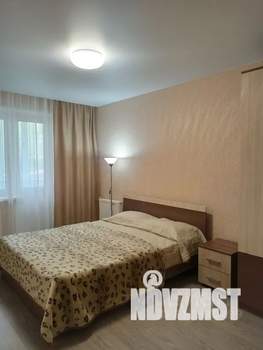 2-к квартира, посуточно, 64м2, 1/9 этаж