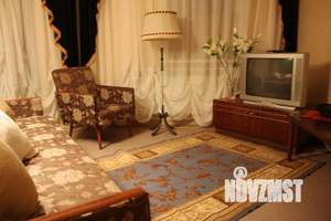 1-к квартира, посуточно, 50м2, 1/1 этаж