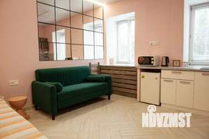 Студия квартира, посуточно, 30м2, 1/2 этаж