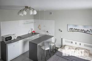 Студия квартира, посуточно, 30м2, 8/9 этаж