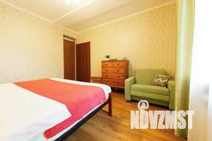 2-к квартира, посуточно, 65м2, 4/4 этаж