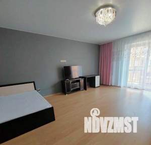 2-к квартира, на длительный срок, 82м2, 2/4 этаж