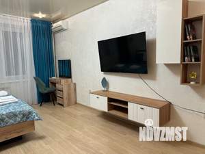 1-к квартира, посуточно, 43м2, 5/6 этаж