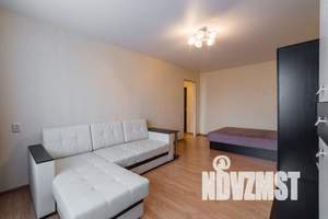 1-к квартира, посуточно, 36м2, 6/9 этаж