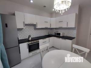 1-к квартира, на длительный срок, 38м2, 1/17 этаж