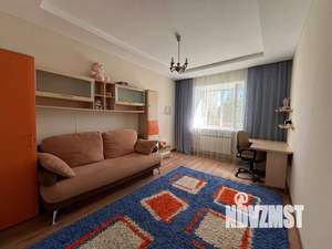 3-к квартира, посуточно, 90м2, 1/10 этаж
